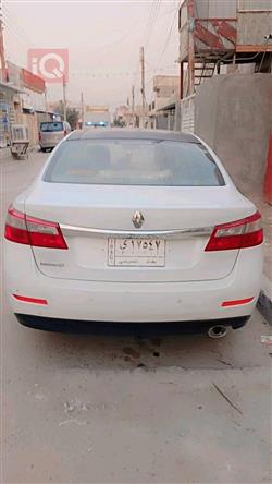 رينو سافران